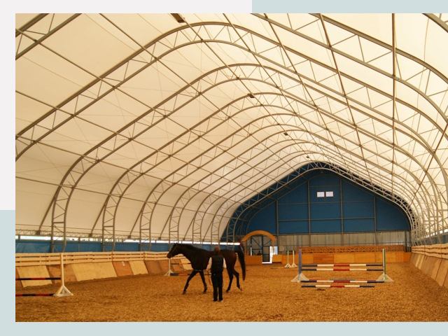 Строительство конных манежей в Раменском