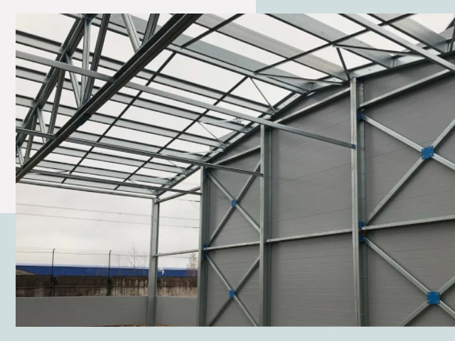Каркасные ангары от СтальСтрой-Рмн по цене от 608 руб.